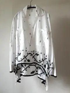 SEEALL シーオール　刺繍入り ホワイト 長袖シャツ　ブラウスのサムネイル