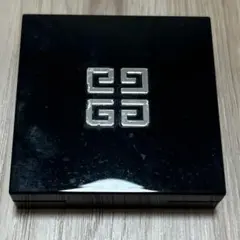 Givenchy プリズムアイズカルテットのサムネイル