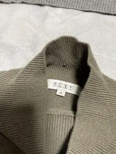 【値下げ】超お得❣️人気のPLSTニット　Ｍサイズ2着セット