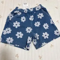 【新品】ブリーズ　花柄デニムブルー半ズボン　ハーフパンツ 120cm