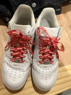エアフォース1Supremeシューレース箱無し