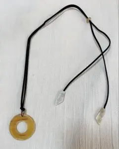 ナチュラル バッファローホーン 新品　水牛角 サークル　　ペンダントネックレス