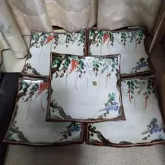 未使用に近い　花と葉の絵柄 四角形皿 5枚セット　足付き