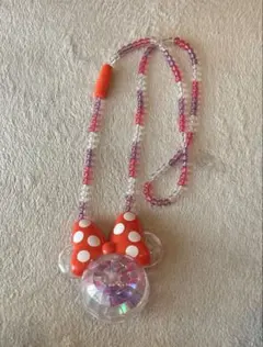 ディズニー　ミニー　光るおもちゃ　ペンダント