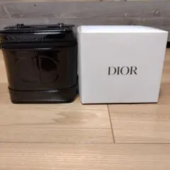 新品・未使用品 DIOR バニティポーチ 黒 エナメル 2026 最新ノベルティ