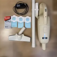 Makita 4072DW 充電式クリーナー - メルカリ