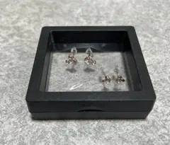 Disney ピアス ピンクゴールド ダイソー　ミッキー クリスタル大、小ペア