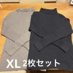 banana Republicの黒色とグレーのリブ編みセーター