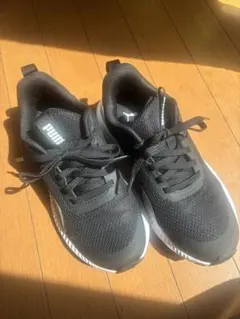 ようさん専用です。 PUMA スニーカー ブラック