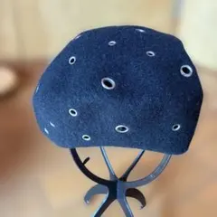 黒　ベレー帽
