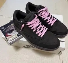 Travis Scott ×JORDAN 1 LOW Dark mochaのサムネイル