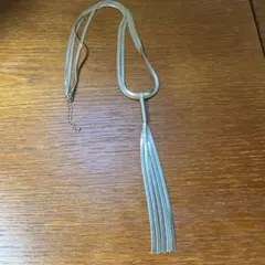 ロングネックレス