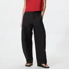 ユニクロ　ジャージーバレルレッグパンツ S 黒 股下66