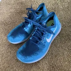 Nike ランニングシューズ 青　25.5センチ