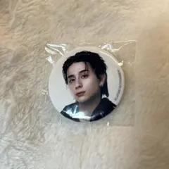 INI 西洸人 XQUARE カプセルトイ ミニ缶バッジ