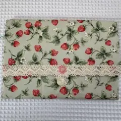 マルチケース レース装飾付き　通帳やお薬手帳など多様