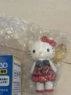 ハローキティ展 シークレットマスコットチャームB ドレス