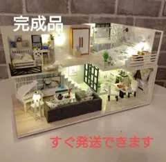 完成品*ドールハウス 2階建て 春色 ティータイム 屋根付き 防塵カバー