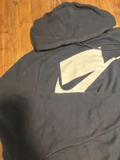 ボックスロゴ パーカー