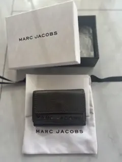 MARC JACOBS 三つ折り財布 ダークブラウン