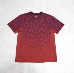 【極美品】メンズL　ナイキ　ジャガード編み　トレーニングシャツ