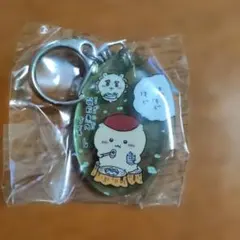 ちいかわ　栗まんじゅう　キャラクター アクリルキーホルダー