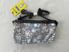 レスポートサック ドラえもん キーカードホルダー LeSportsac - メルカリ