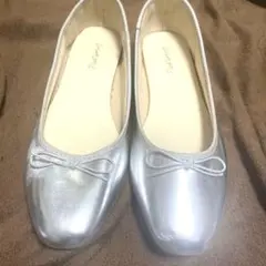 Item thumbnail for item 1ec906fa-57c3-45be-8649-2e8ae47315cc