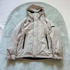 未使用級❣️ミズノ ブレスサーモ テックフィルジャケット M ベージュ 防水