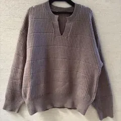 URBAN RESEARCH 長袖　ニット 　Vネック ブラウン　Free
