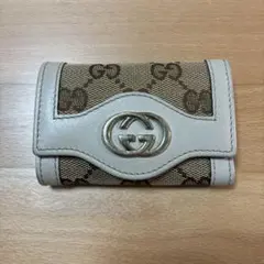 GUCCI ベージュ レザー キーケース