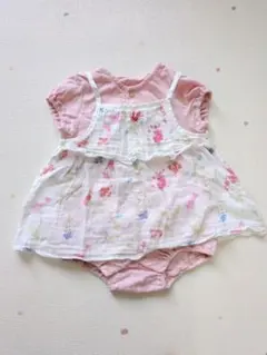 赤ちゃんの城　70size 花柄ロンパース ピンク