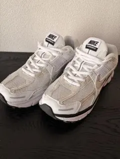 NIKE スニーカー