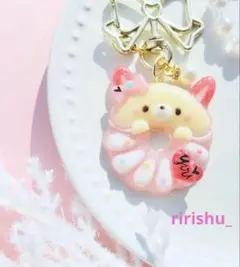ピンクのアニマルドーナツレジンキーホルダー★うさぎ★