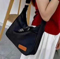 超軽量 ショルダーバッグ ダブルジッパー ブラック