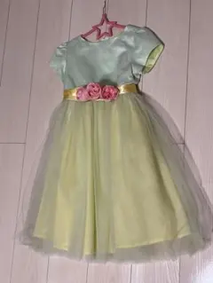 フラワーベルト付き緑と黄色のドレス　キャサリンコテージ　130センチ