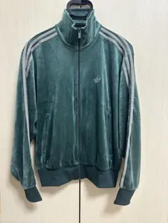 【ユニセックス】adidas オリジナルス ベロア トラックジャケット