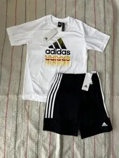 【新品】アディダス　ドライTシャツ ハーフパンツ　上下セット　140cm