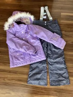 SVET スキーウェア　130㎝ 上下セット 女の子 スノーウェア 紫
