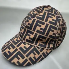 Fendi FFロゴ ベースボール キャップ ユニセックス - メルカリ