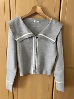 新品未使用　earth カーディガン