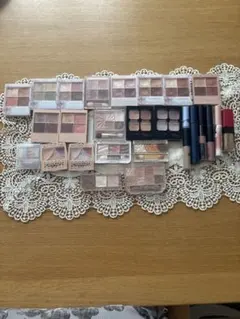 化粧品　コスメ　まとめ売り