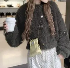 mily bilet ボリューム袖クロップドシャギーカーディガン