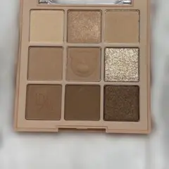 デイジーク　dasique アイシャドウパレット　28番　ブラウンベアー　値下げ