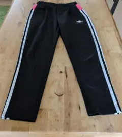 adidas 黒 ジャージ 160サイズ