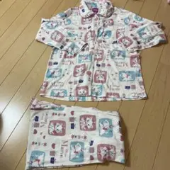 120 ディズニー　マリーちゃん　パジャマ上下セット　女の子　薄手
