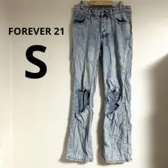 FOREVER 21【S】ダメージデニム 26 ストレートジーンズ　ボタンデニム