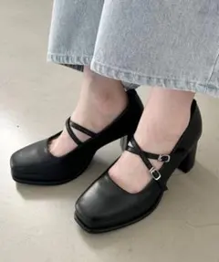 Heather パンプス Wベルトストームパンプス ブラック 厚底のサムネイル