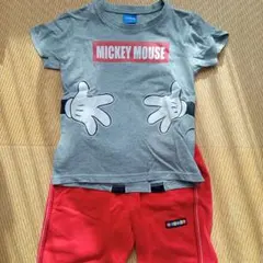 Disney Mickey Mouse Tシャツとパンツセット