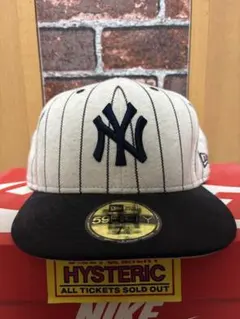 New Era 59FIFTY ホワイト/ブラック キャップ